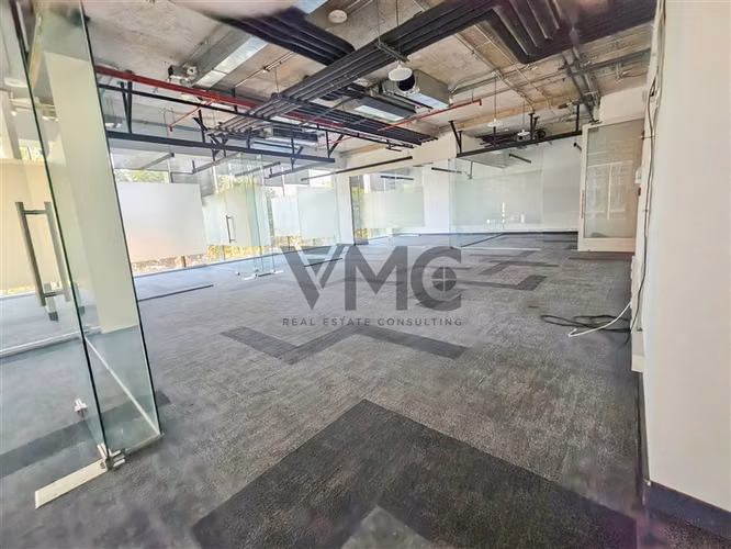 Oficina en arriendo en Las Condes / San Damian