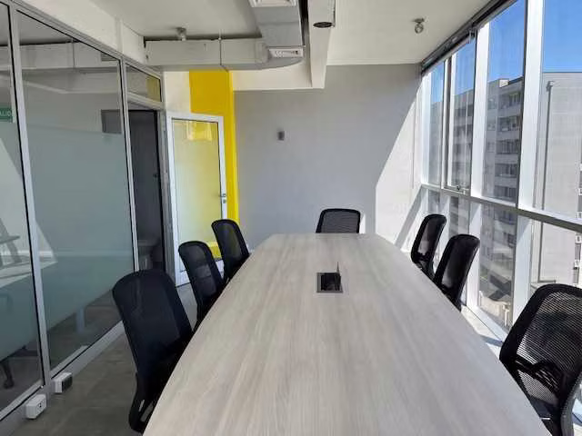 Amplia y Moderna Oficina de 140 M2  (158533)