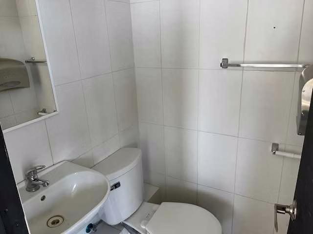 Amplia y Moderna Oficina de 140 M2  (158533)