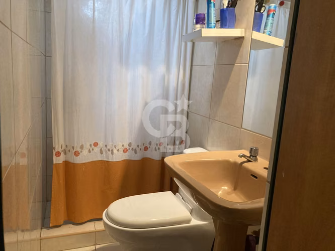 Casa en Condominio en Las Condes con vista a Santiago