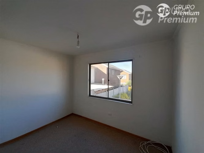 Casa en venta de 3 dorm. Agradable Condominio Coquimbo