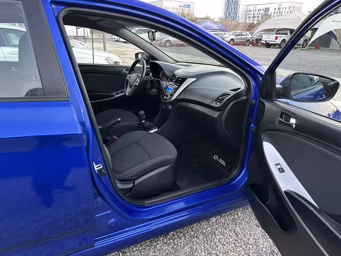 HYUNDAI ACCENT 1.4 RB HB GLS AC AB ABS 2014