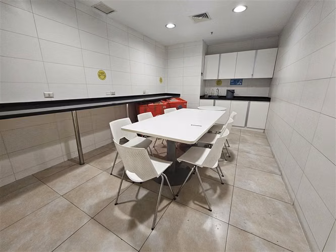 Oficina en arriendo en Las Condes / Nueva Las Condes