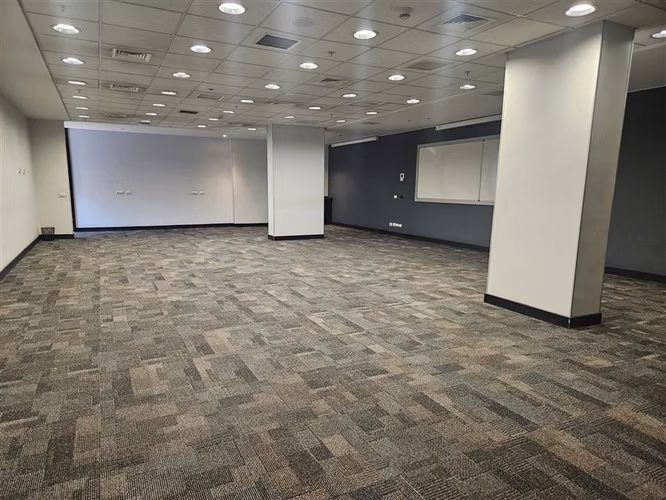 Oficina en arriendo en Las Condes / Nueva Las Condes
