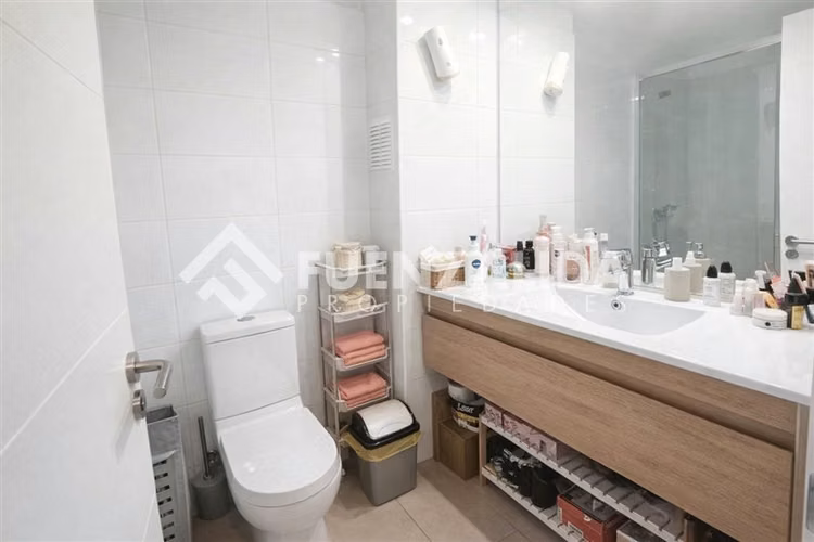 Departamento en venta de 4 dorm. en Buín