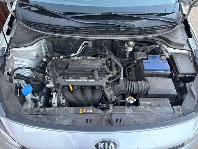 SE VENDE KIA RIO 1.4 2018 FULL