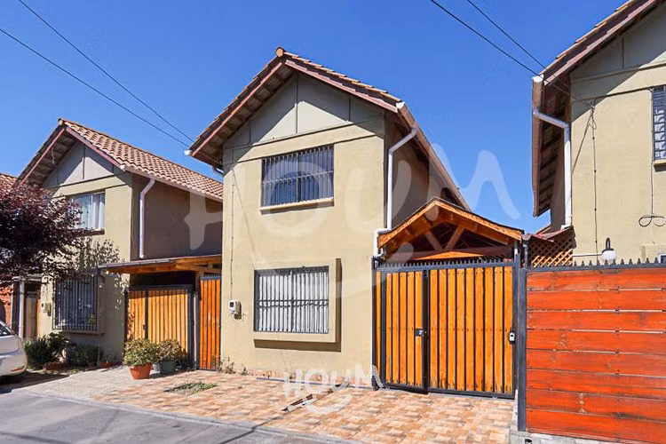 Casa en Avenida Ochagavía