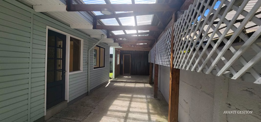 ARRIENDO CASA REMODELADA EN  SOL DE ORIENTE  (158382)