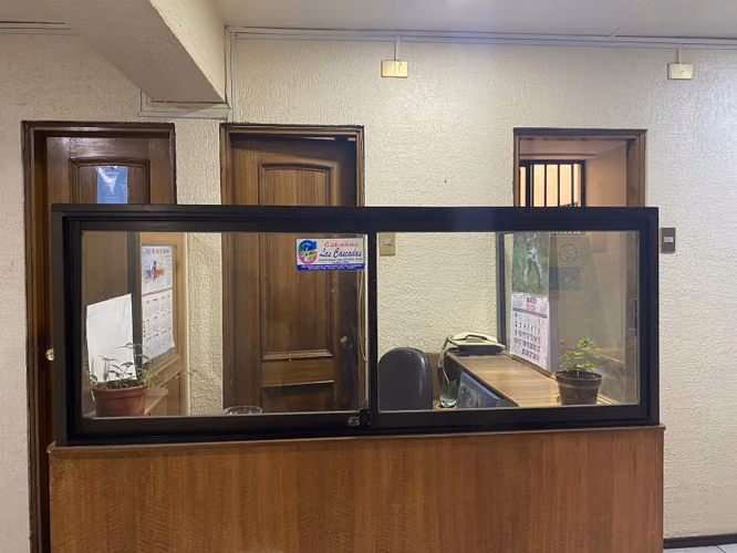 ARRIENDO OFICINA 95 M2 - CENTRO PUERTO MONTT