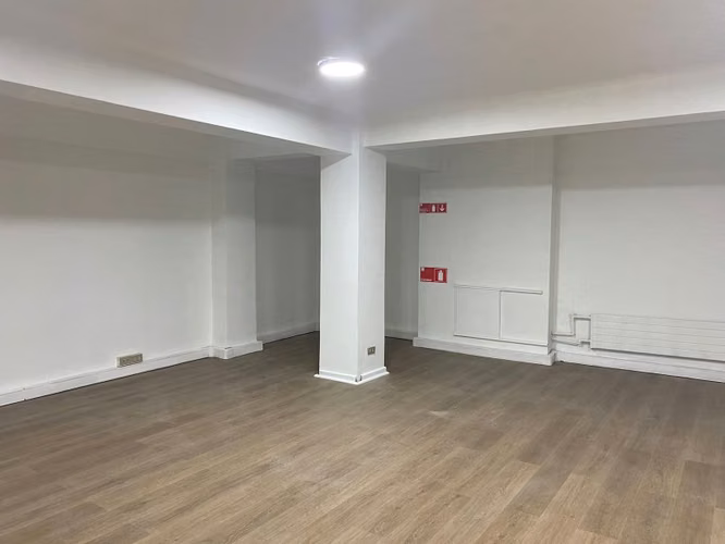 ARRIENDO OFICINA 95 M2 - CENTRO PUERTO MONTT