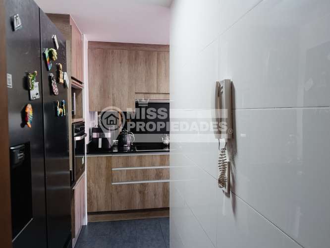 VENDE DEPARTAMENTO - SECTOR SUR, AMPLIO - Imagen 11