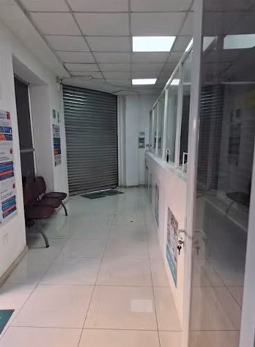 LOCAL COMERCIAL Condell