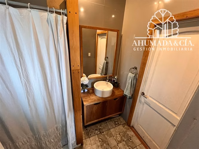 Casa en venta de 5 dorm. en Coihaique