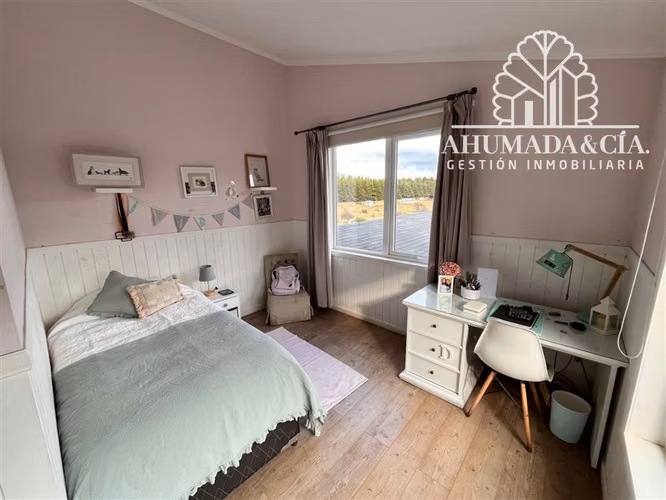 Casa en venta de 5 dorm. en Coihaique