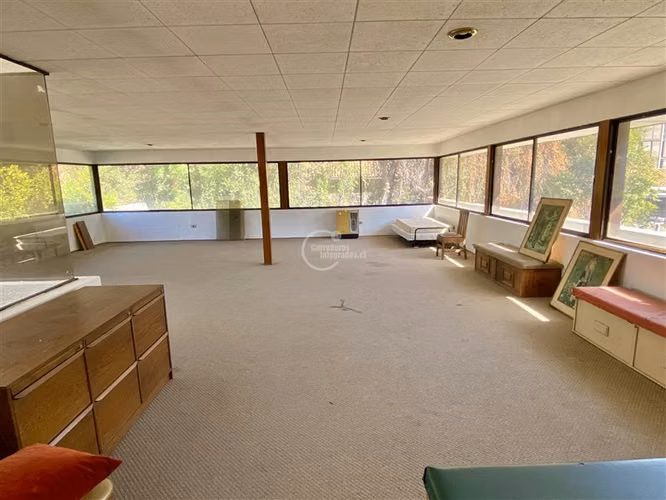 Casa en venta de 5 dorm. en Lo Barnechea