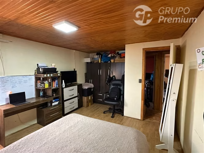 Casa en venta de 5 dorm.Estacionamiento techado en Coronel