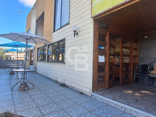 Restaurant a orilla de ruta turistica internacional