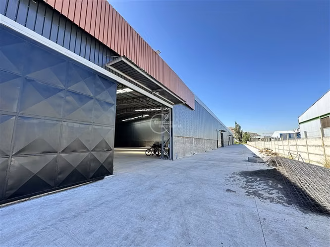 Bodega en Arriendo en Colina