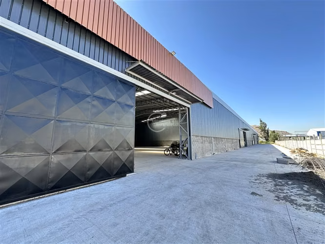 Bodega en Arriendo en Colina