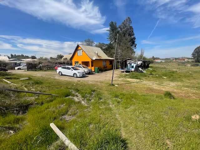“VENDE PARCELA 1/2 HA (PELARCO)”