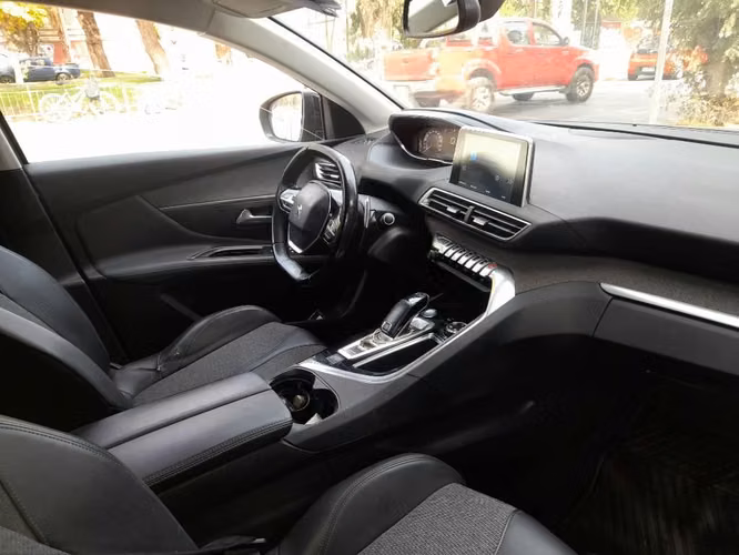 Peugeot 3008 1.5 aut 2019