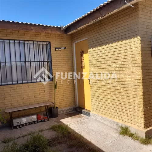 Casa en venta de 2 dorm. en Coquimbo - Imagen 4
