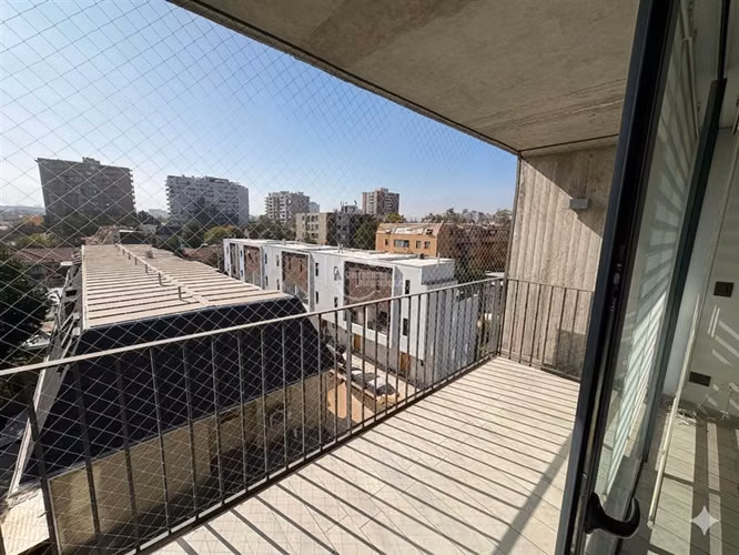 Moderno departamento en venta, Ñuñoa / Metro Simón Bolivar