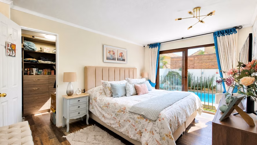 Venta Casa En Microbarrio / Cumbres De La Viña