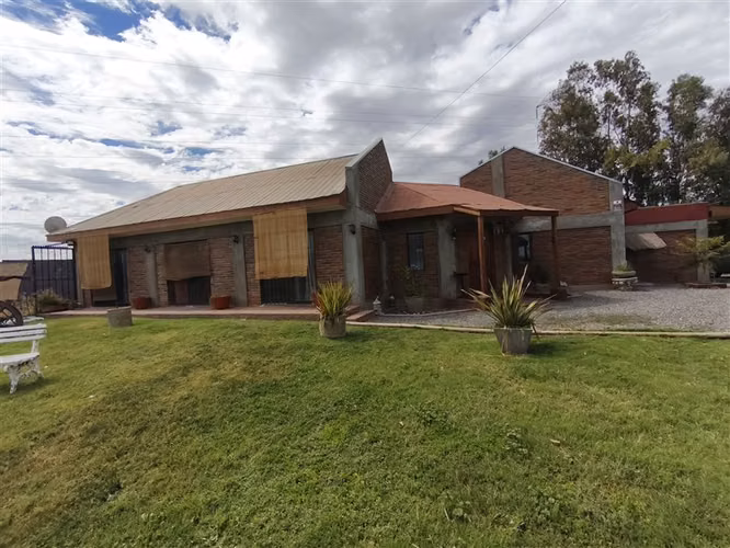 Casa en venta de 3 dorm. en Lampa