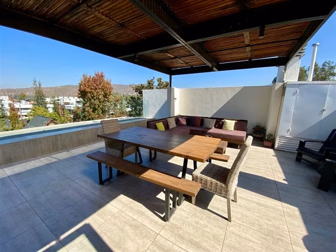 Departamento en venta de 4 dormitorios en Lo Barnechea
