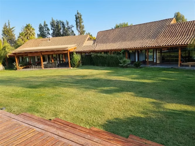 Casa en venta de 5 dorm. en Lampa