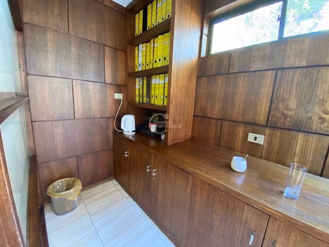 Casa en arriendo de 5 dorm. en Las Condes