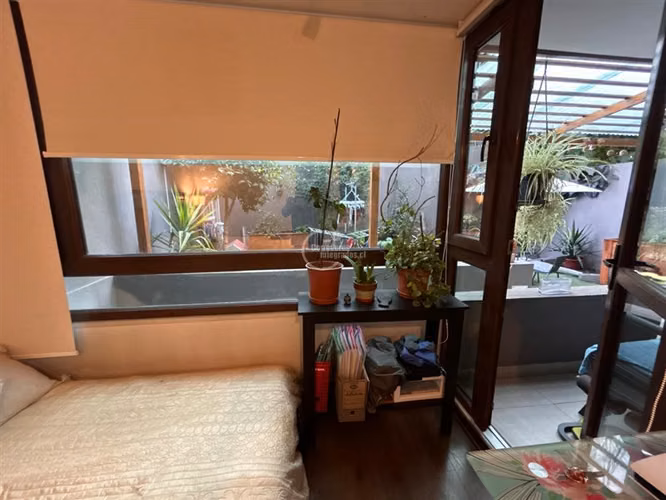 Departamento en venta con patio exclusivo y subterráneo