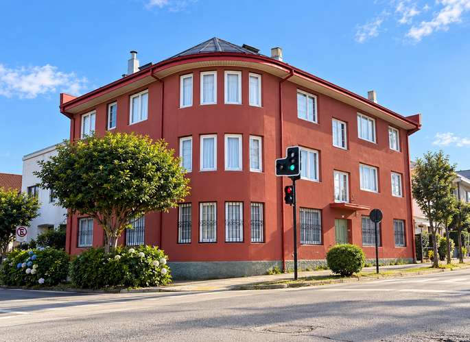 Vendo Edificio, excelente ubicación en plano centro de Valdivia.