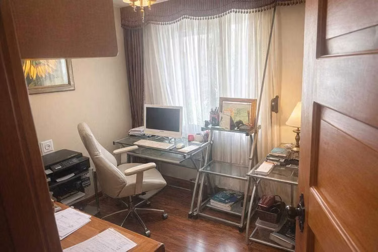 En venta casa y parcela en Pirque (158803)