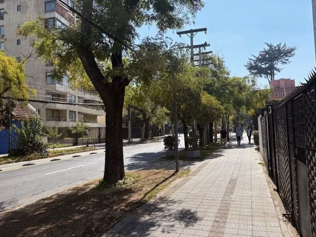 Casa remodelada en un pasaje/luminosa/amplios espacios