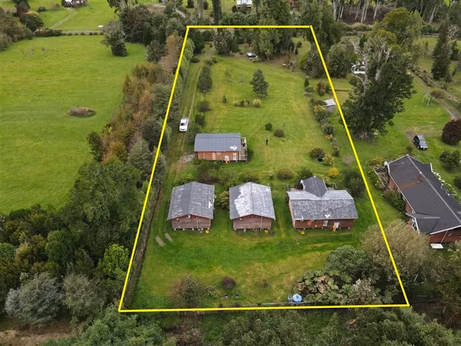 Parcela en venta con 4 cabañas Puerto Varas