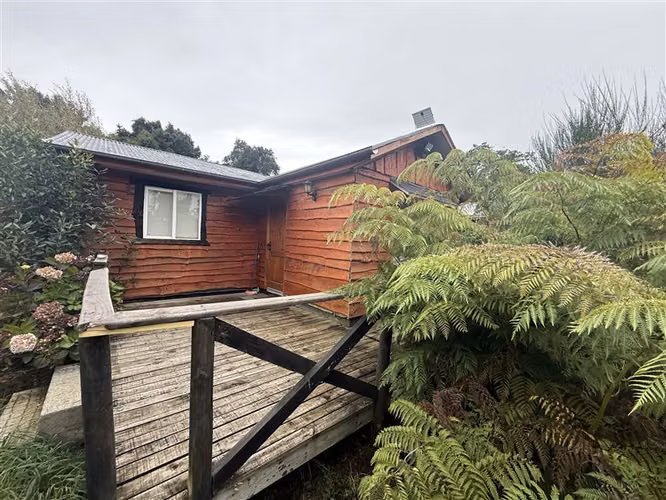 Parcela en venta con 4 cabañas Puerto Varas
