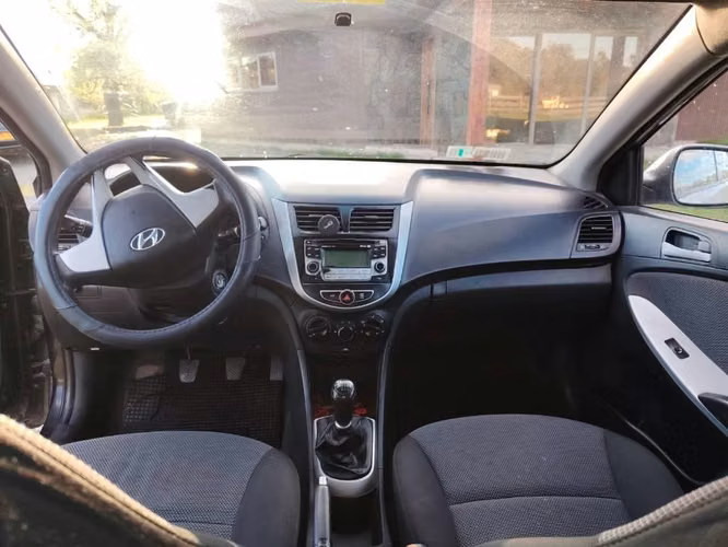 AUTO HYUNDAI 2015 DIESEL