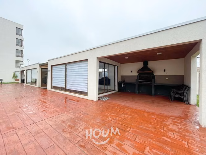 Departamento en Avenida Los Claveles