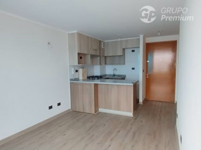 Departamento en venta de 2 dorm. 2 baños en La Cisterna