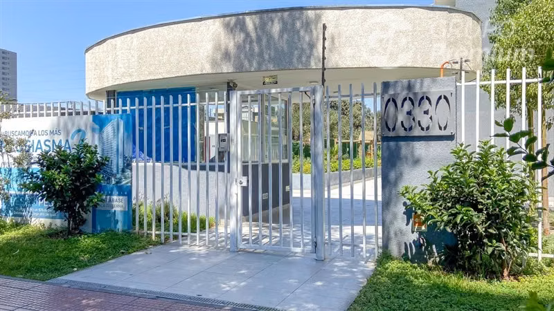Departamento en venta de 2 dorm. 2 baños en La Cisterna