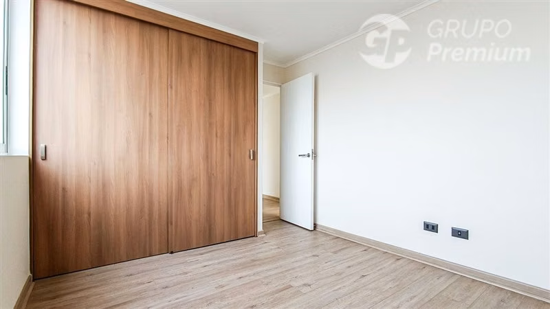 Departamento en venta de 2 dorm. 2 baños en La Cisterna