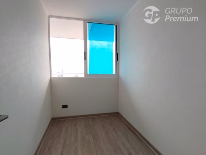 Departamento en venta de 2 dorm. 2 baños en La Cisterna