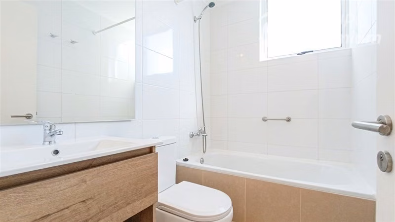 Departamento en venta de 2 dorm. 2 baños en La Cisterna