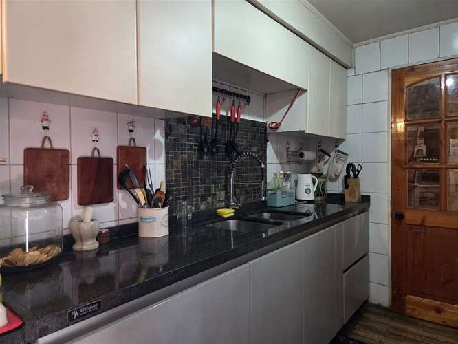 CASA Villa El Rosal / Liceo Bicentenario - Imagen 6