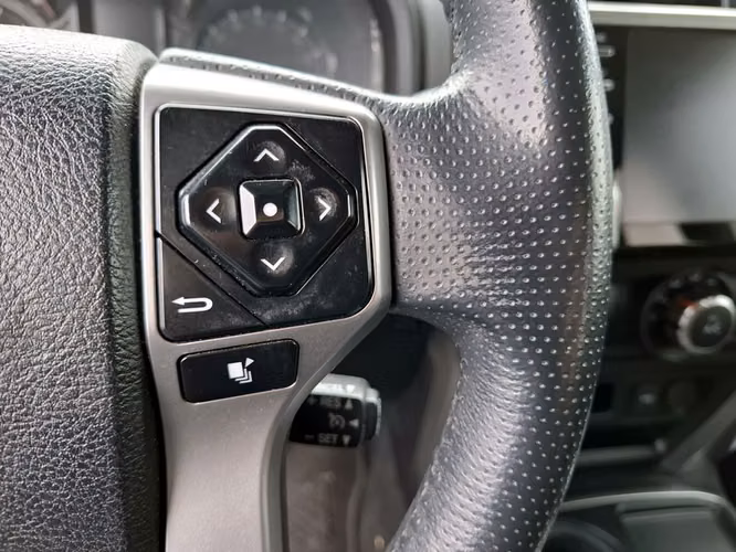 TOYOTA 4RUNNER  2021