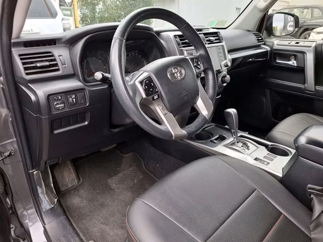 TOYOTA 4RUNNER  2021