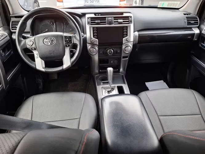 TOYOTA 4RUNNER  2021
