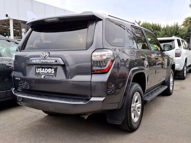 TOYOTA 4RUNNER  2021